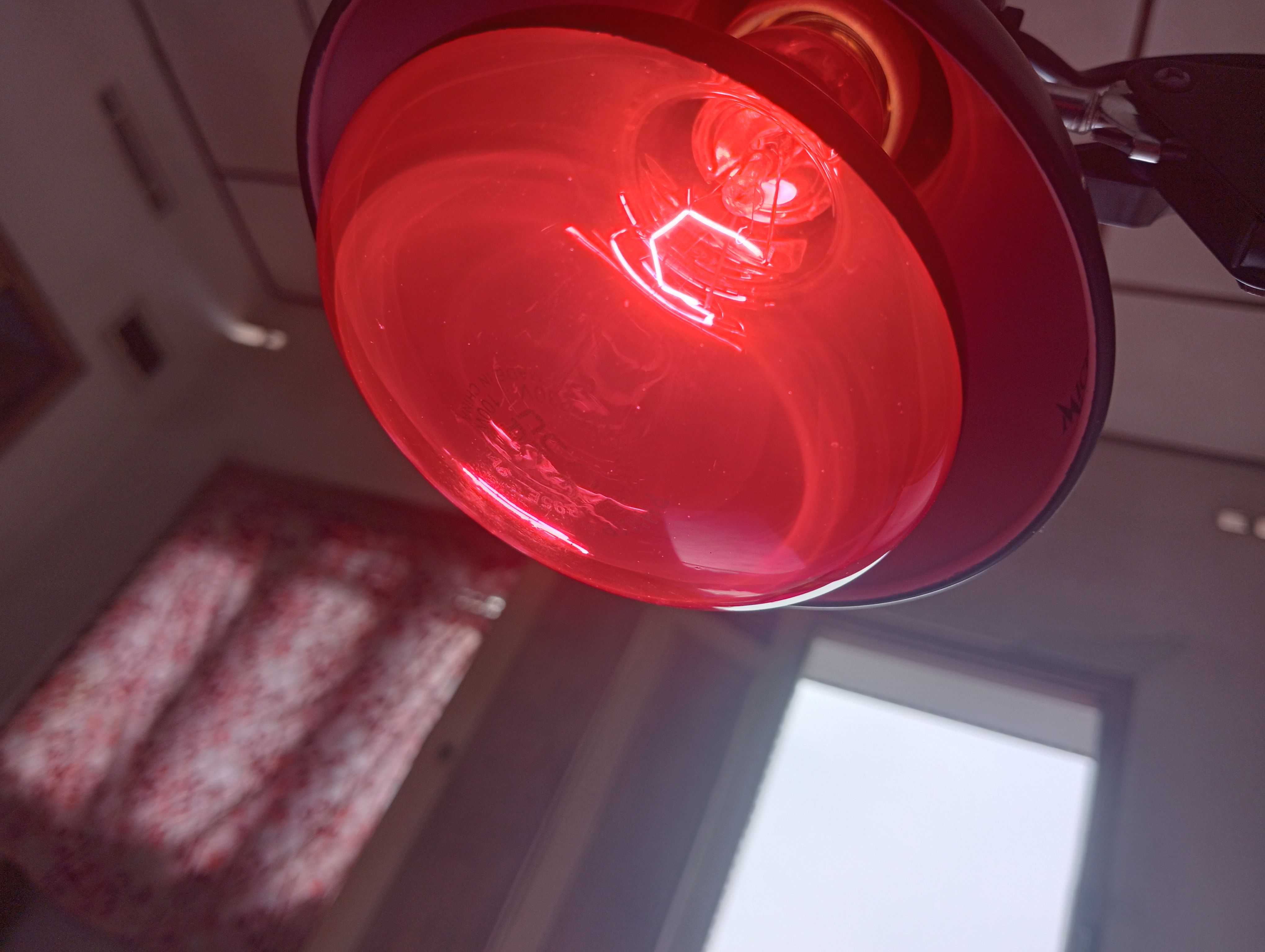 IR R95 Red Light Lamp 100W