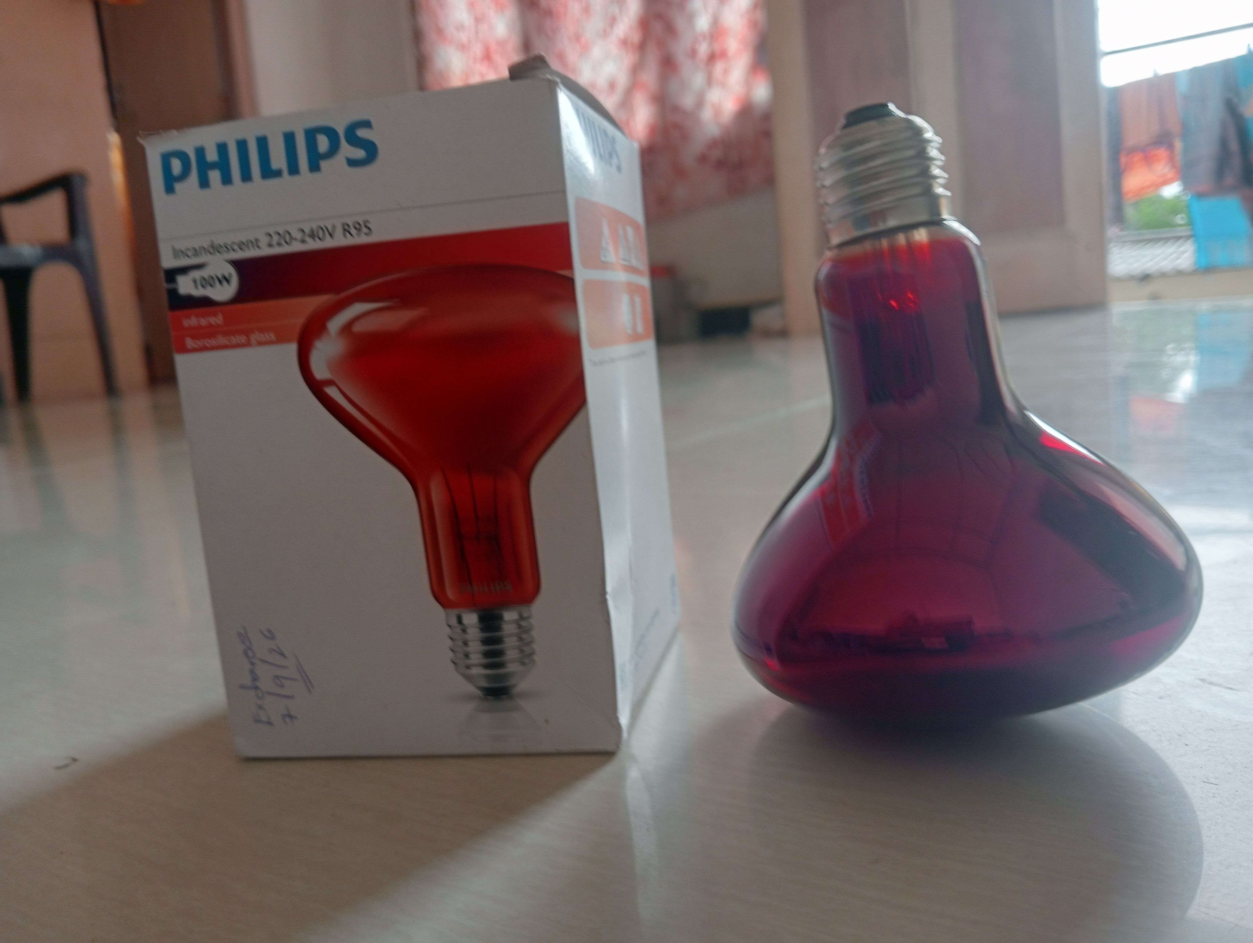 IR R95 Red Light Lamp 100W