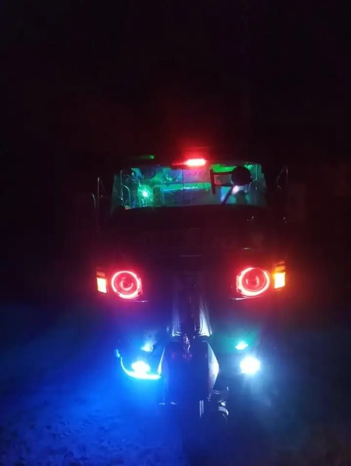 Addo bajaj