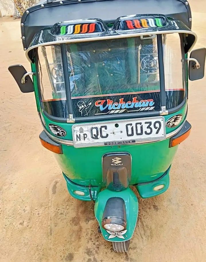  BAJAJ 