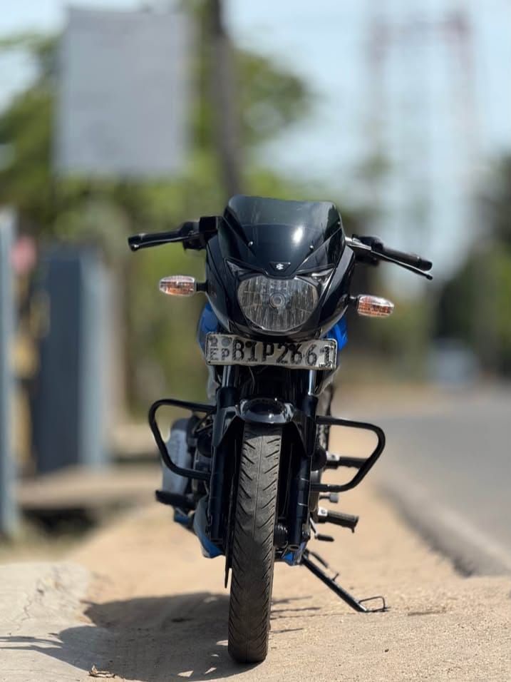 Pulsar 150