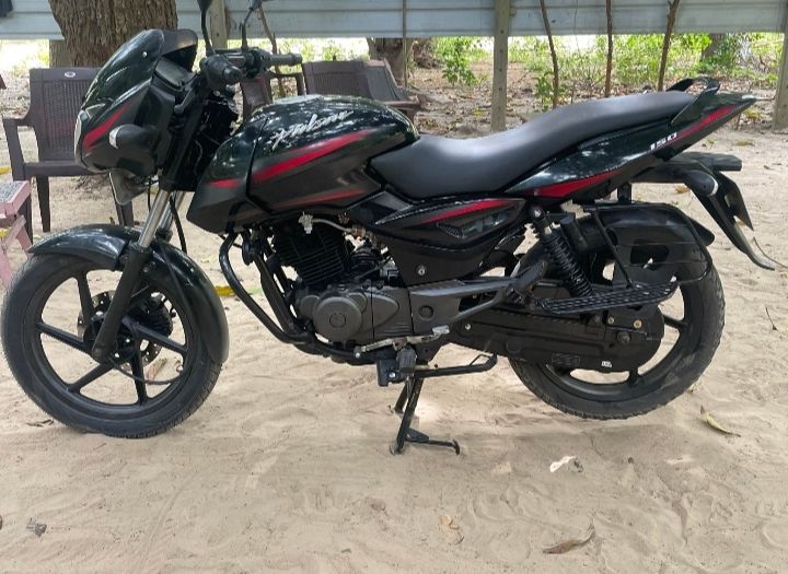 Pulsar 150