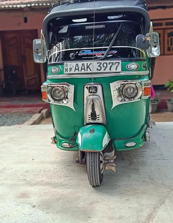Addo bajaj