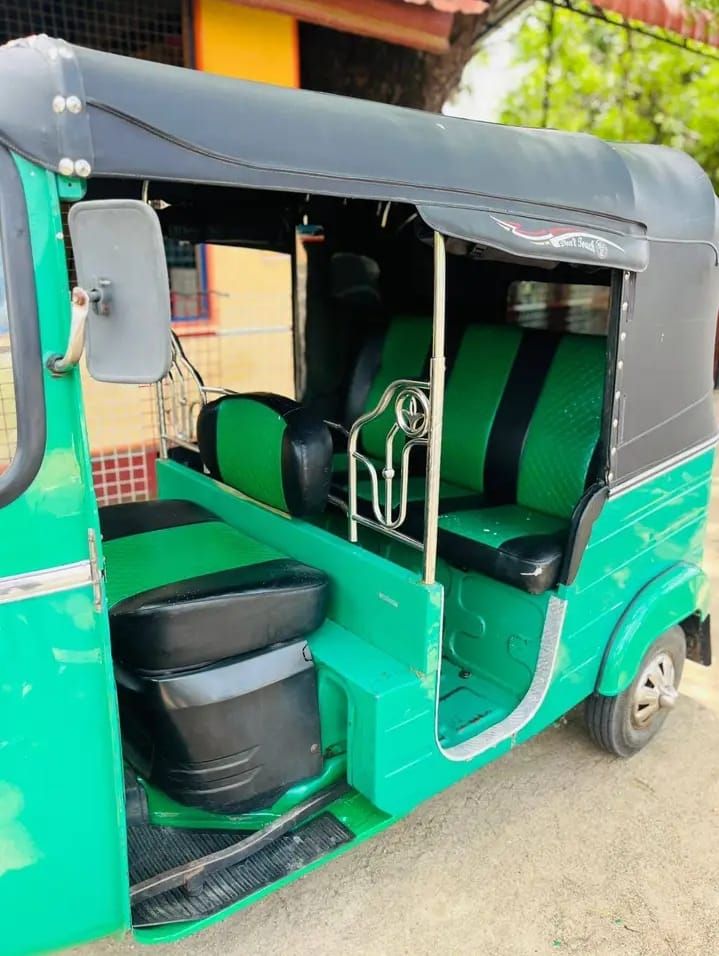 Three Wheeler
