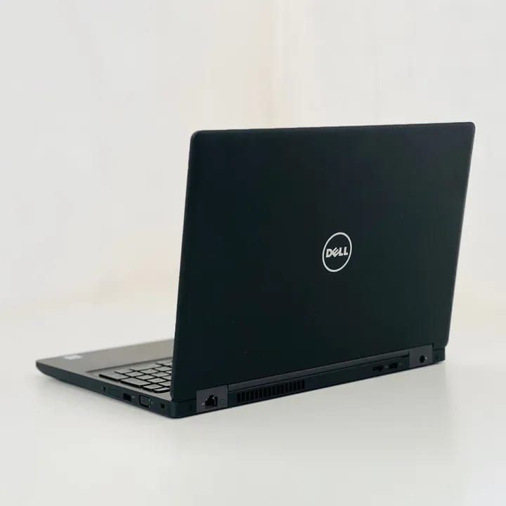 Dell 5590 i 57 gen