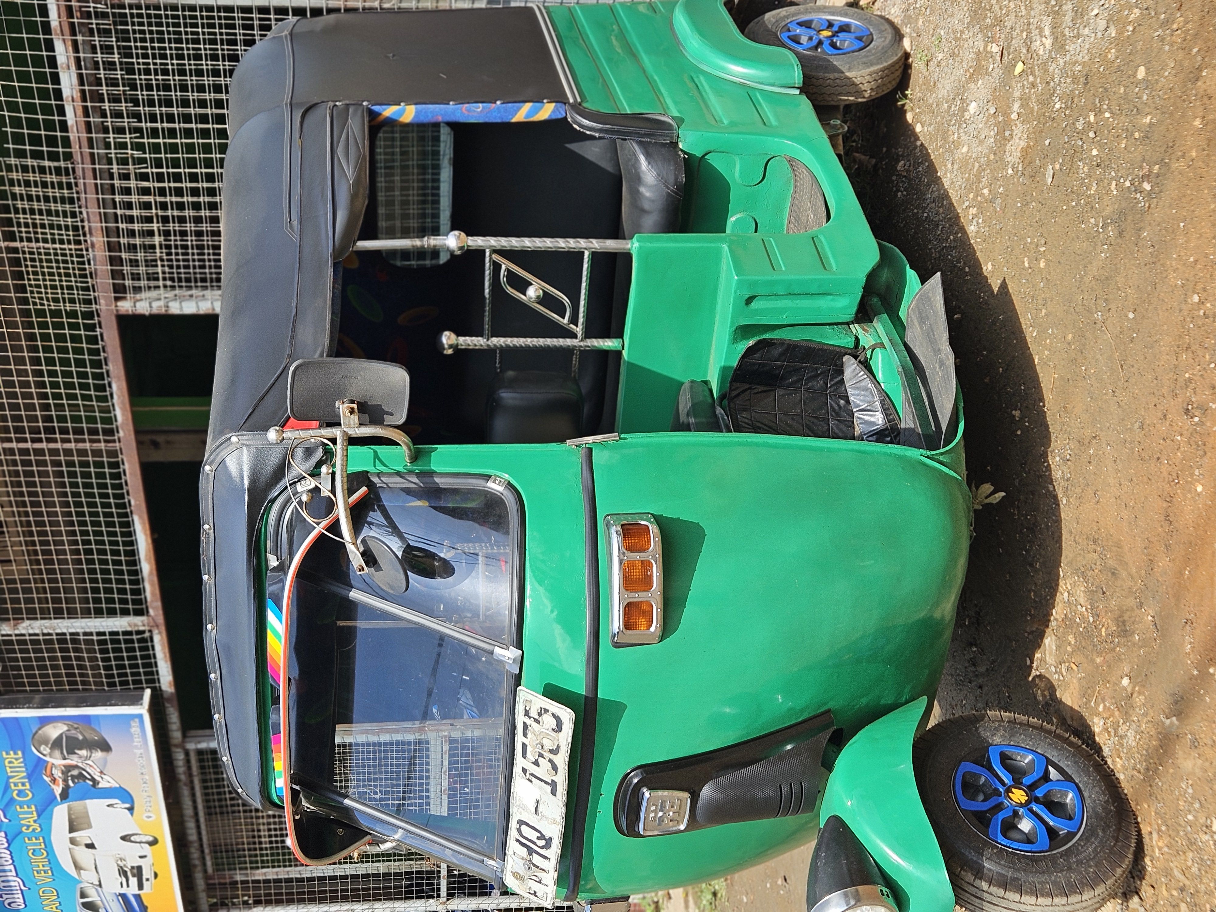 Bajaj RE